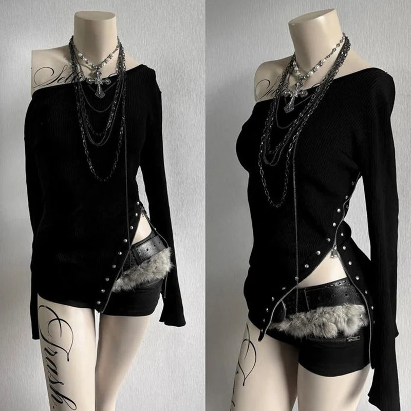 Edgy Goth Y2K Long-Sleeve Crop Top – Cyberpunk Streetwear